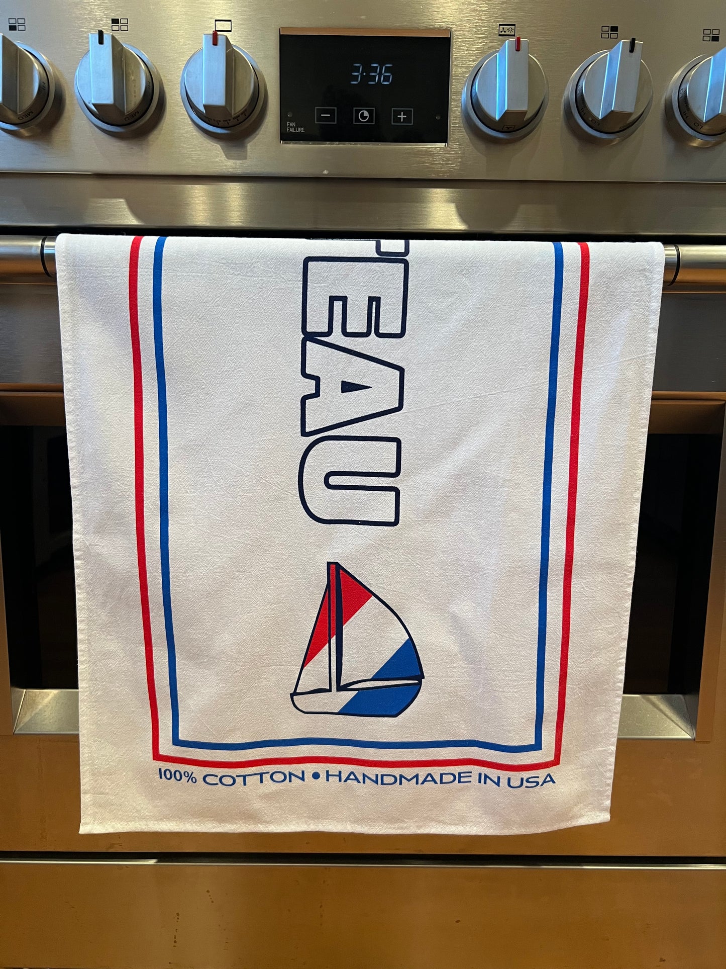 Bateau Tea Towel