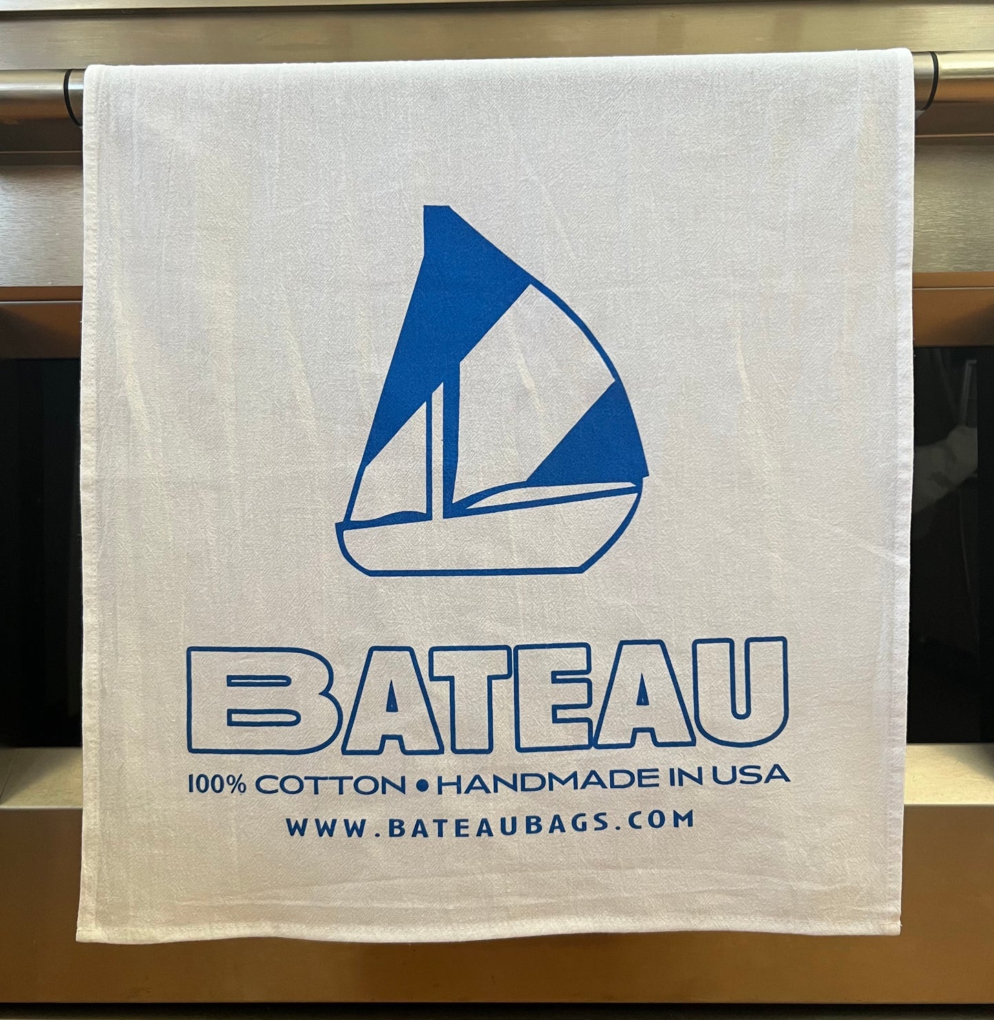 Bateau Logo Tea Towel - navy