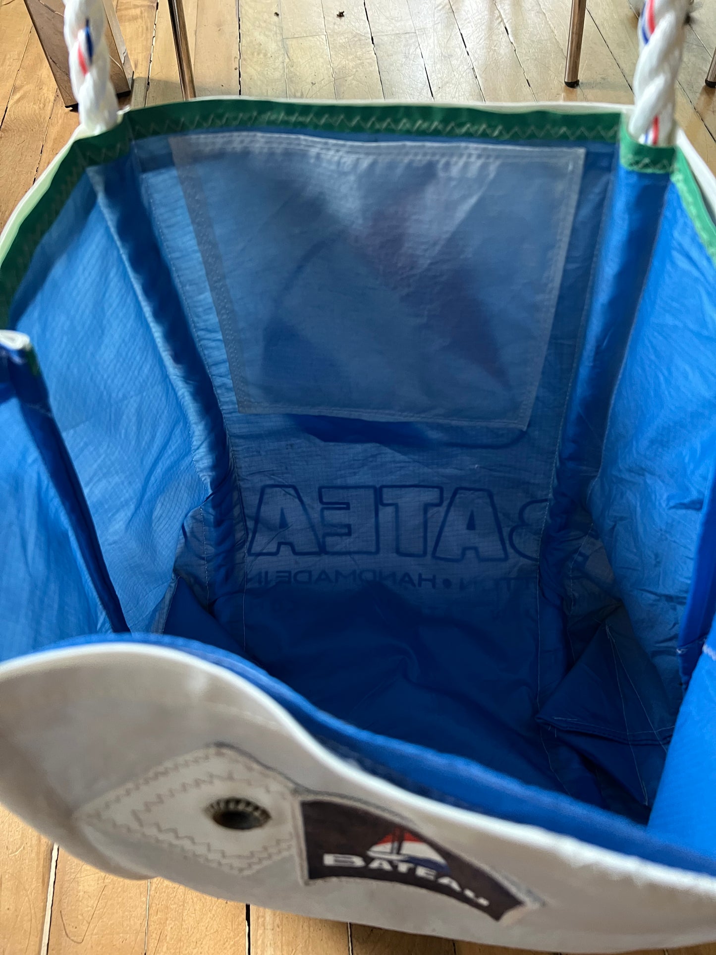Bateau Logo Tote/Handbag